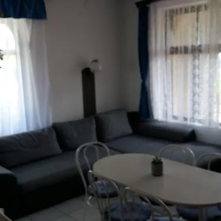 Holiday home Anita Apartmanhaz Orfu